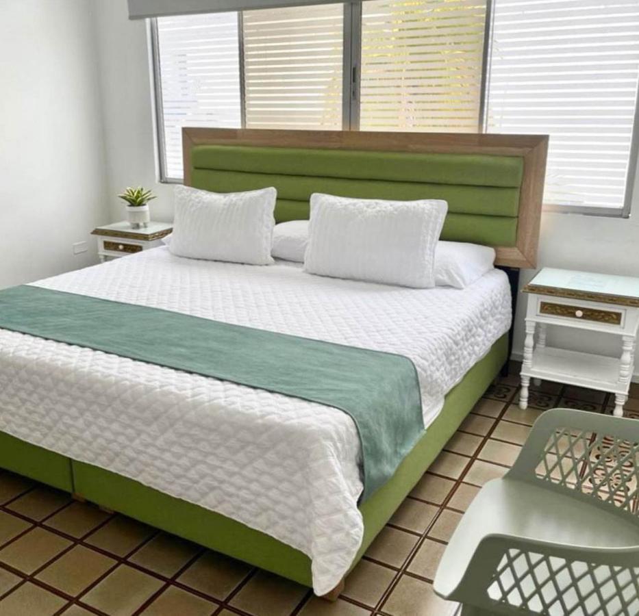 Hotel Mall Santana Del Rio La Dorada Eksteriør bilde