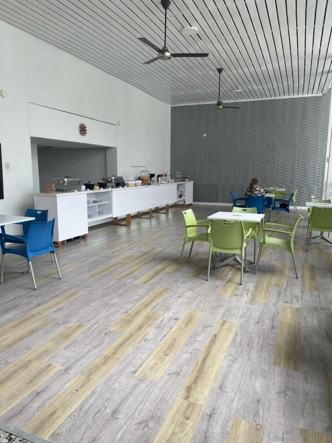 Hotel Mall Santana Del Rio La Dorada Eksteriør bilde