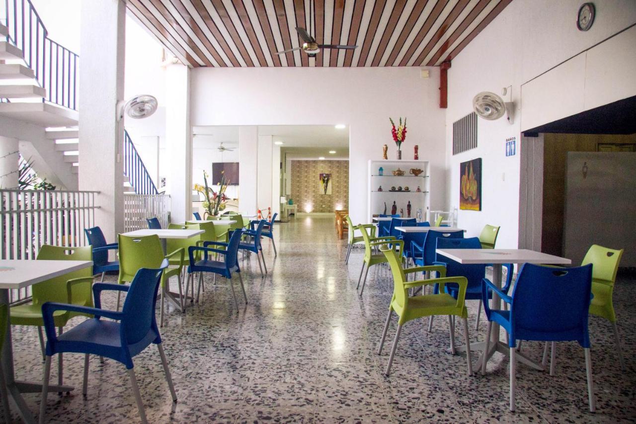Hotel Mall Santana Del Rio La Dorada Eksteriør bilde